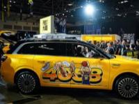 跨越山河的告白：問界M9化身“庫里MVP戰車”，載愛直抵山城